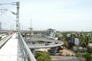 Viaduct over Kathipara bridge (21-05-15)